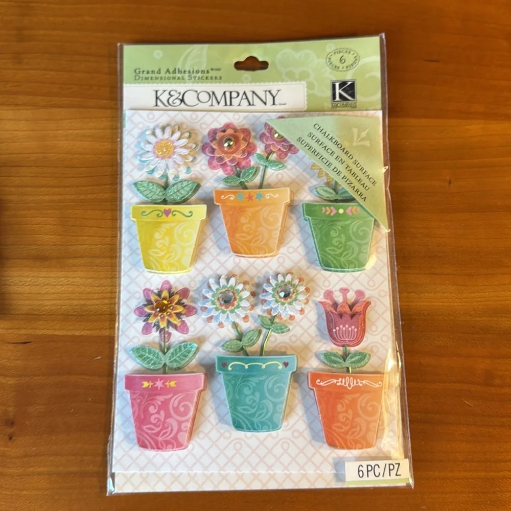 Colorful Craft Embellishments Set. - Picture 7 of 8